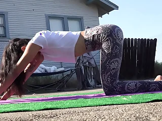 Sexy Yoga Pants Workout